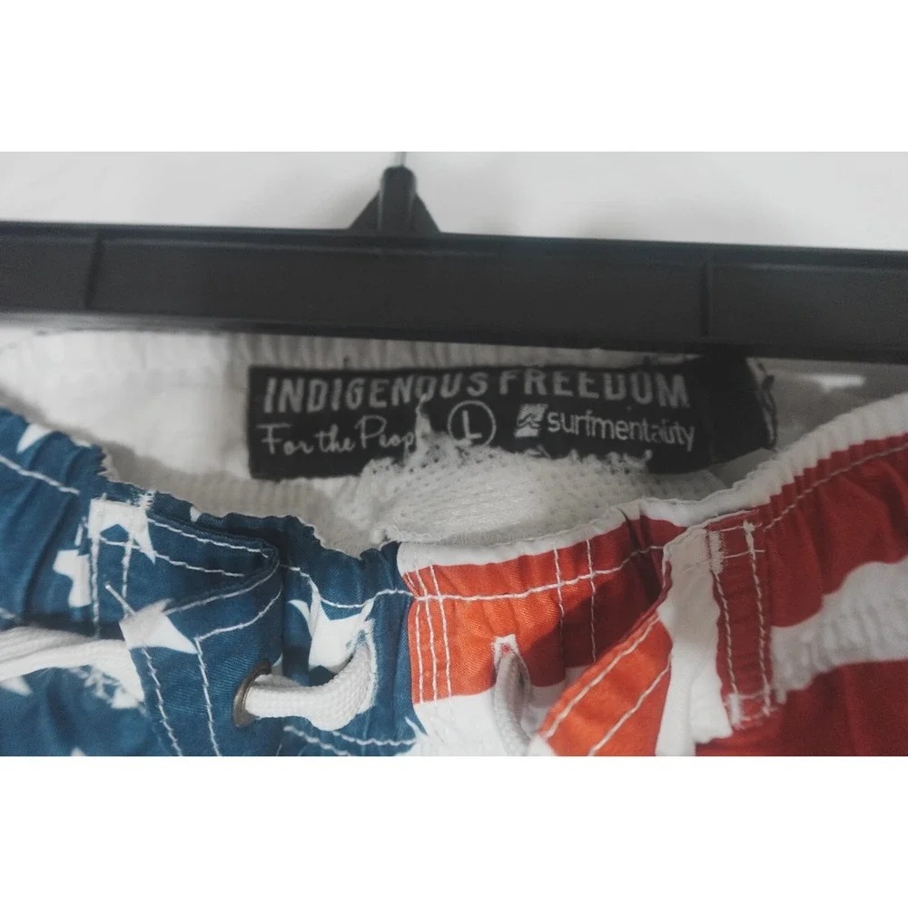 Surf Mentality USA Flag Swim Trunks Men's L Patriotic Stars Stripes Shorts‎